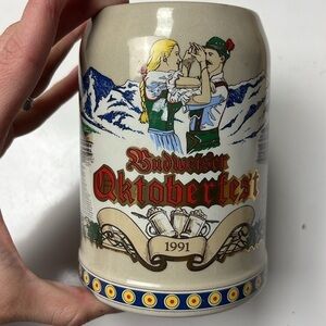 West Germany 1991 Budweiser Oktoberfest mug‎ beer stein